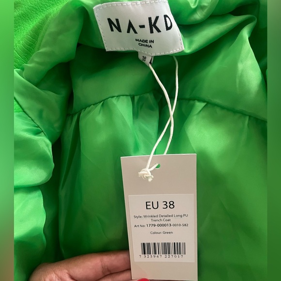 NA-KD Candy Apple Green Rain Coat - Picture 5 of 5